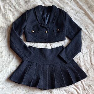 Navy blue tweed preppy mini skirt cropped blazer set size small great condition